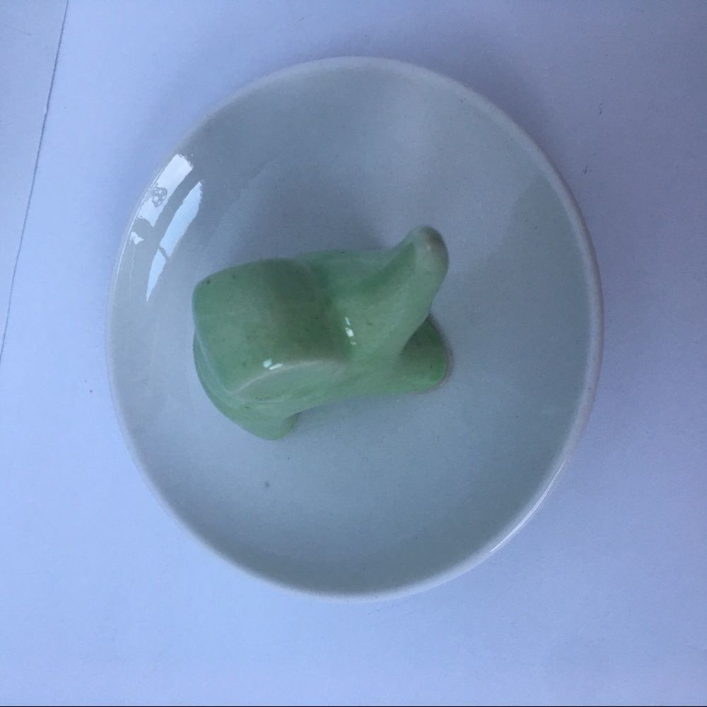 Elephant Ring Jewelry Dish - Picture 5 of 5